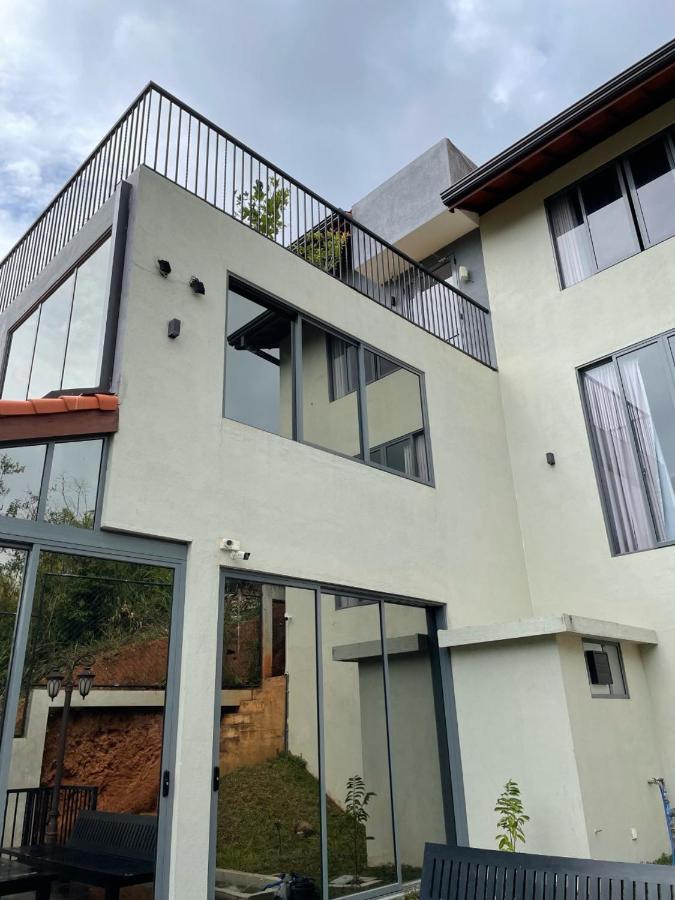 Bed and Breakfast Bellaxy Ceylon Экстерьер фото
